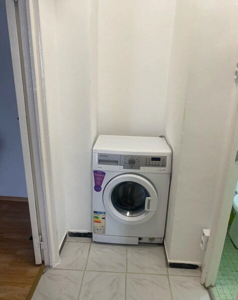 Stefan cel Mare x Viitorului, 7 min. metroul Obor.